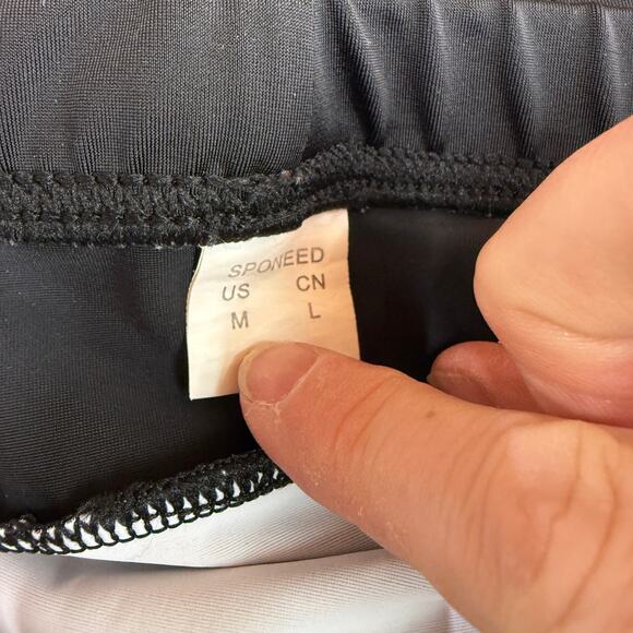 Sponeed Men's Cycling Shorts Size Medium - Picture 6 of 6